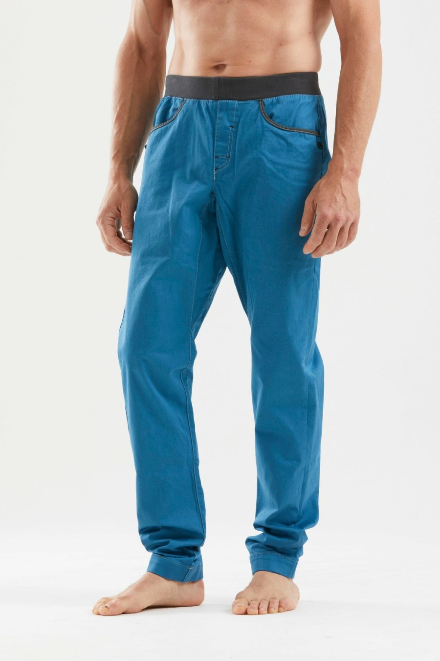 E9 Uccio Pantalones